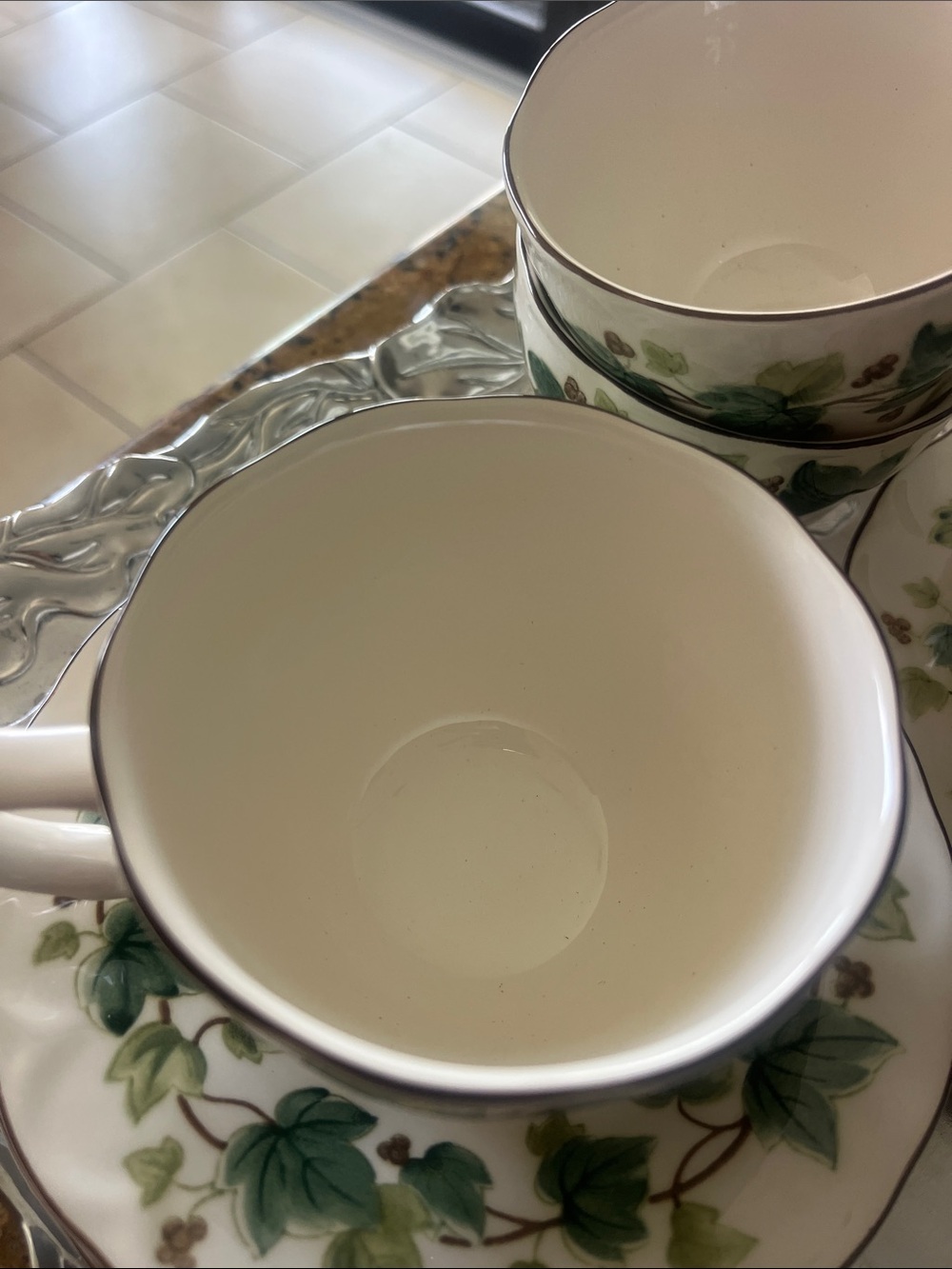 Set of 6 Nikko casual living Greenwood ivory pattern, tea, cups, and saucers - Picture 6 of 7